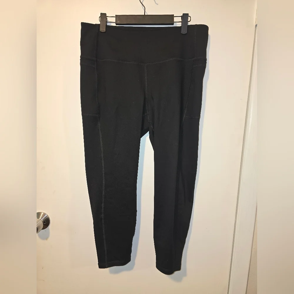 Torrid NWOT Tru By Torrid Full Length Side Pocket Active Leggings - Picture 7 of 9